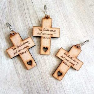 Key Ring 8cm Cross Engrave (per 10)